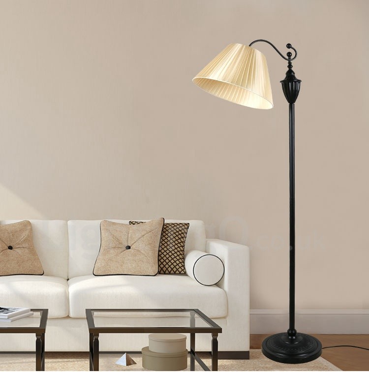 Traditional Classic Led Integrated, Traditional Table Lamps For Living Room Uk