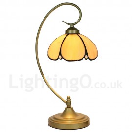 Handmade Rustic Retro Stained Glass Table Lamp Metal Bending Pipe Round Base Light Yellow Bedroom Living Room Dining Room Diameter 20cm (8 inch) Lampshade