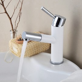 Rotatable Pull out Electroplated Single Handle Bathroom Sink Tap