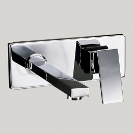 Brass Wall Mount Single Handle Modern Style Chrome Finish Bath Tap Bathroom Sink Tap