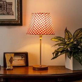 Modern Table Lamp Plaid Fabric Lampshade Table Light