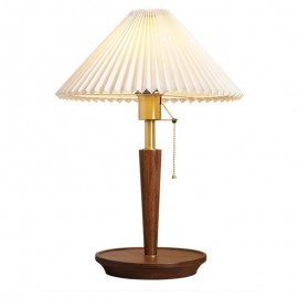 European Retro Pleated Table lamp With Wood Base Pull Chain Switch